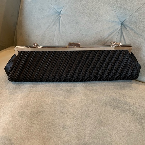 Evening Bag - Picture 2 of 5